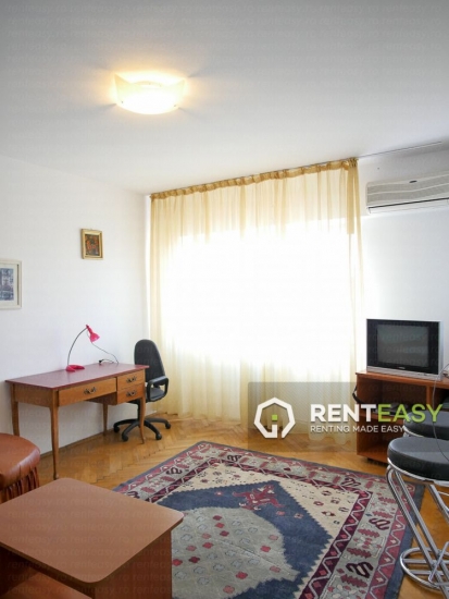 Apartament cu 3 Camere de Inchiriat in Centru - Hala Centrala