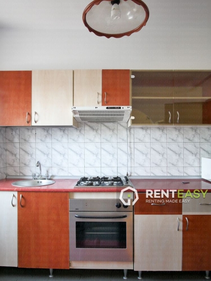 Apartament cu 3 Camere de Inchiriat in Centru - Hala Centrala