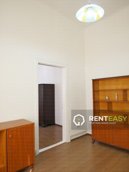 Apartament cu doua camere de inchiriat in Centru zona Fundatie