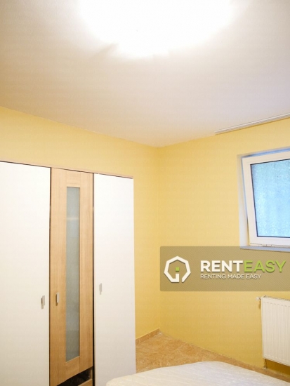 Apartament cu 3 Camere de Inchiriat in Centru - Arcu