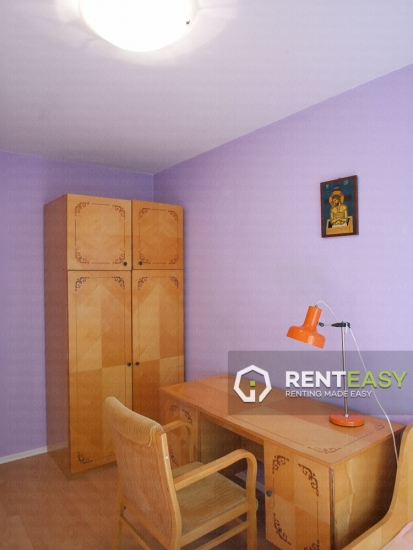 Apartament cu 3 Camere de Inchiriat in Zona Podu Ros