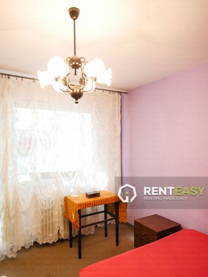 Apartament cu 3 Camere de Inchiriat in Zona Podu Ros