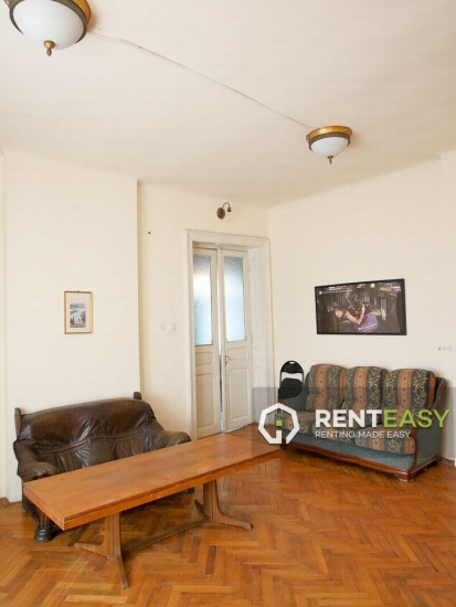 Apartament cu 4 Camere de Inchiriat in Centru langa Facultatea de Medicina