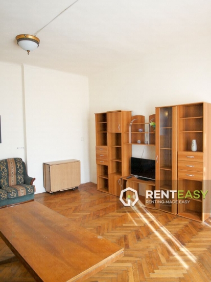 Apartament cu 4 Camere de Inchiriat in Centru langa Facultatea de Medicina