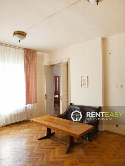 Apartament cu 4 Camere de Inchiriat in Centru langa Facultatea de Medicina