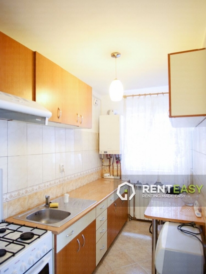 Apartament trei camere de inchiriat in Piata Unirii