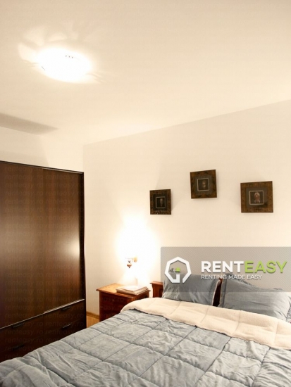 Apartament trei camere de inchiriat in Piata Unirii