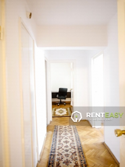 Apartament cu 3 camere pentru inchiriat in Independentei