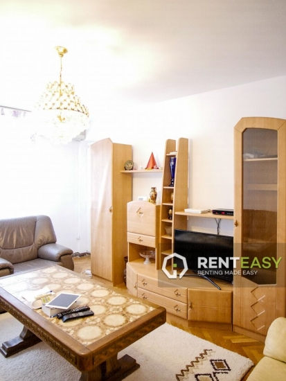 Apartament cu 3 camere pentru inchiriat in Independentei