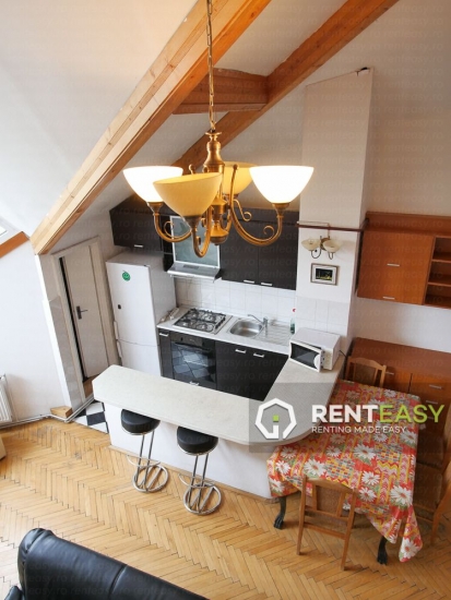 Penthouse cu 3 Camere de Inchiriat in Centru - Rapa Galbena