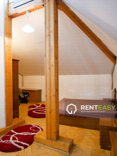 Penthouse cu 3 Camere de Inchiriat in Centru - Rapa Galbena