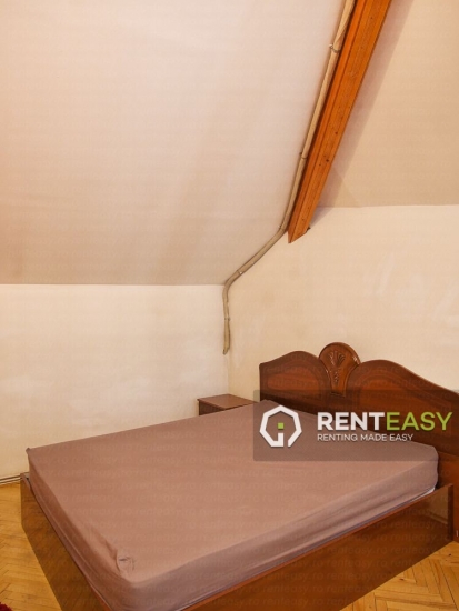Penthouse cu 3 Camere de Inchiriat in Centru - Rapa Galbena