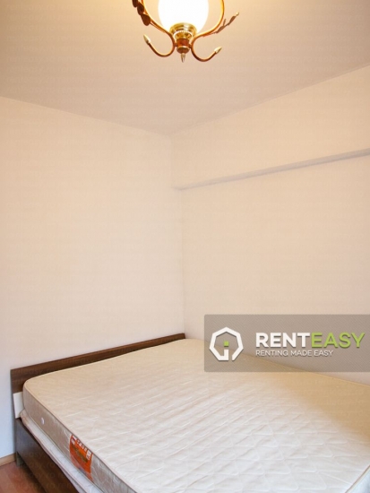 Apartament cu 3 Camere pentru Inchiriat in Centru - Moldova Mall