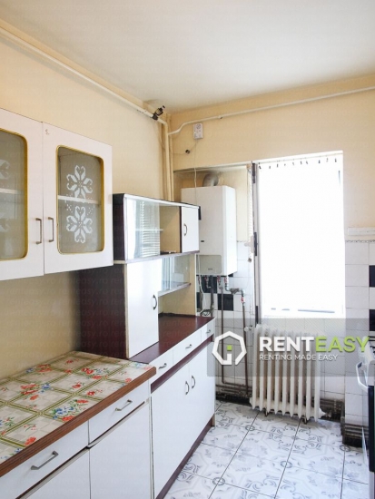 Apartament cu 3 Camere de Inchiriat in Centru pe Independentei