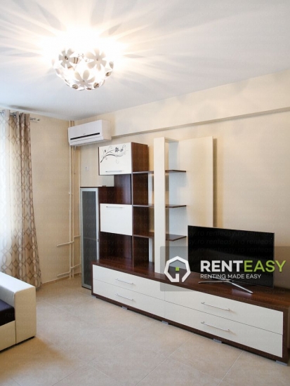 Apartament cu 2 Camere de Inchiriat in Centru pe Stefan cel Mare