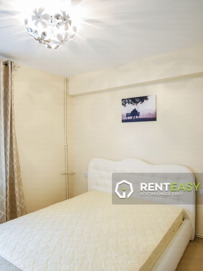 Apartament cu 2 Camere de Inchiriat in Centru pe Stefan cel Mare