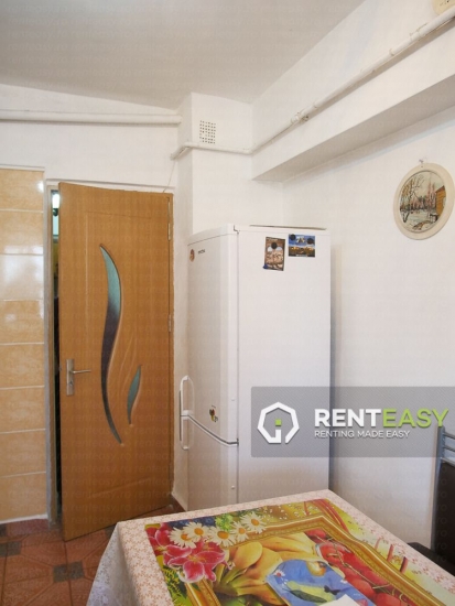 Apartament cu 3 Camere de Inchiriat in Centru - A.Panu