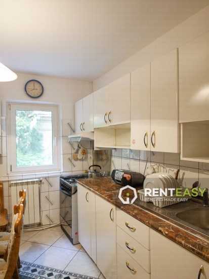 Apartament cu 2 Camere in Centru langa Bibiloteca UMF
