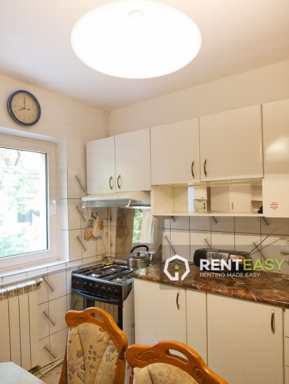 Apartament cu 2 Camere in Centru langa Bibiloteca UMF