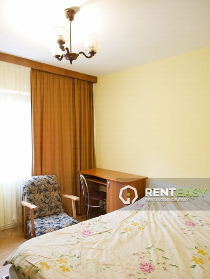 Apartament cu 3 Camere de Inchiriat in zona Centru - Podul de Fier