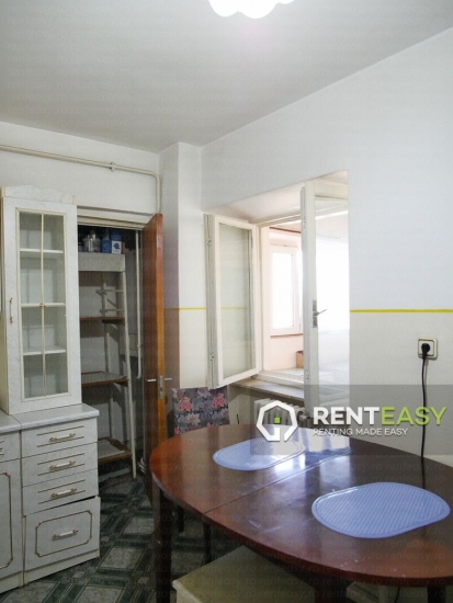 Apartament cu 4 Camere de Inchiriat in Centru - Hala Centrala