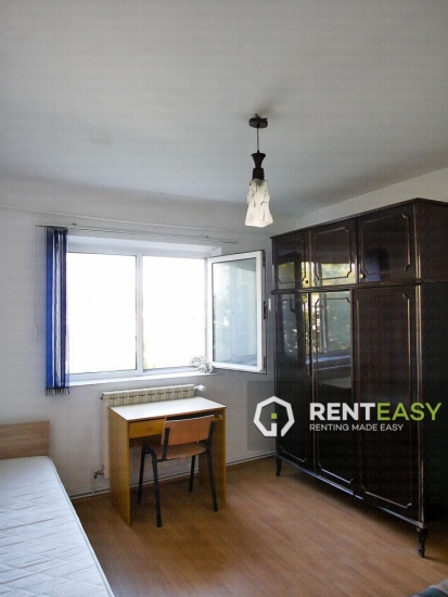 Apartament cu 3 Camere de Inchiriat in Podul de Fier - Tribunal