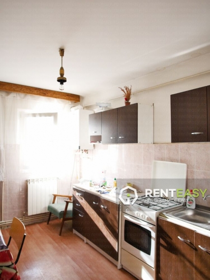 Apartament cu 3 Camere de Inchiriat in Podul de Fier - Tribunal