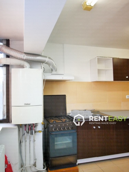 Apartament cu 4 Camere pentru Inchiriat in Centru - Independentei