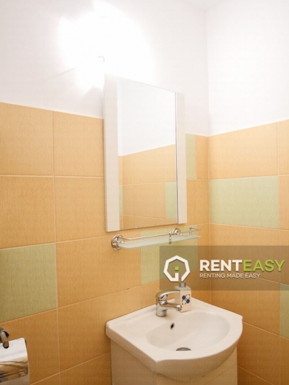 Apartament cu 4 Camere pentru Inchiriat in Centru - Independentei