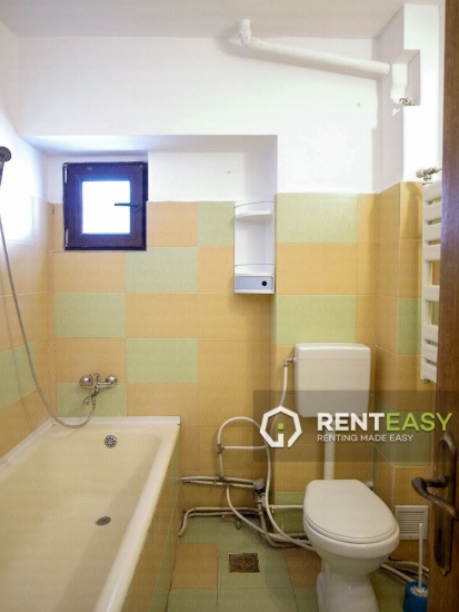Apartament cu 4 Camere pentru Inchiriat in Centru - Independentei