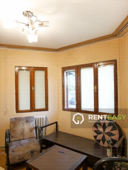 Apartament cu 4 Camere la Casa in Spatele Mitropoliei