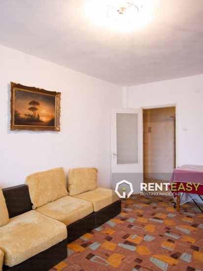 Apartament cu 3 Camere de Inchiriat in Centru langa Moldova Mall