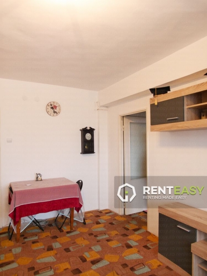 Apartament cu 3 Camere de Inchiriat in Centru langa Moldova Mall