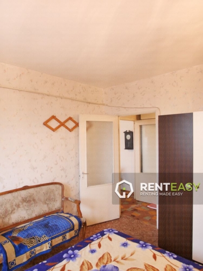 Apartament cu 3 Camere de Inchiriat in Centru langa Moldova Mall