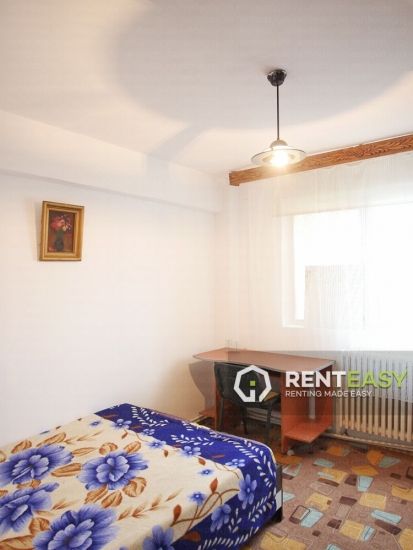 Apartament cu 3 Camere de Inchiriat in Centru langa Moldova Mall