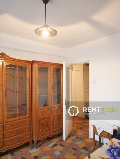 Apartament cu 3 Camere de Inchiriat in Centru langa Moldova Mall