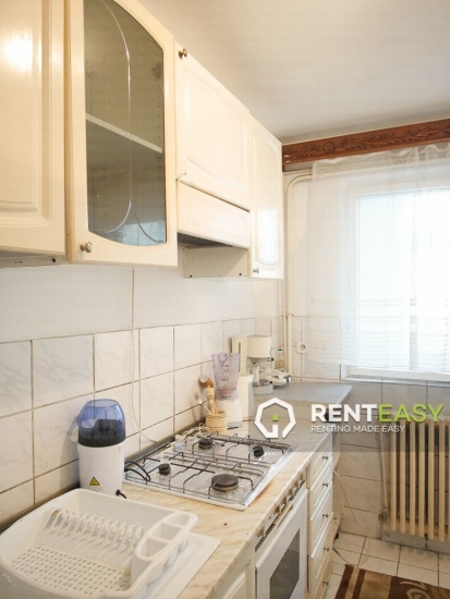 Apartament cu 3 Camere de Inchiriat in Centru langa Moldova Mall