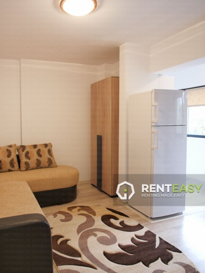 Apartament cu 2 Camere de Inchiriat in zona Podul de Fier