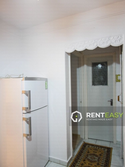 Apartament decomandat cu 2 Camere de Inchiriat in Podul de Fier