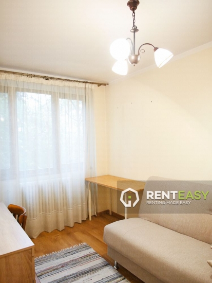 Apartament cu 3 Camere de Inchiriat in zona Bucsinescu