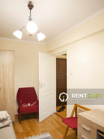 Apartament cu 3 Camere de Inchiriat in zona Bucsinescu
