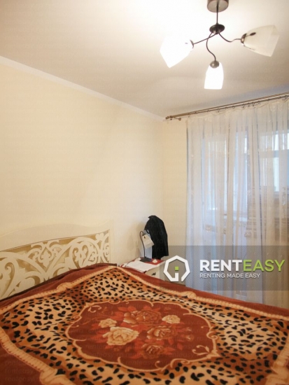 Apartament cu 3 Camere de Inchiriat in zona Bucsinescu