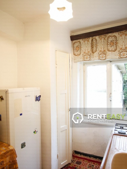 Apartament cu 3 Camere de Inchiriat in zona Centru - Arcu