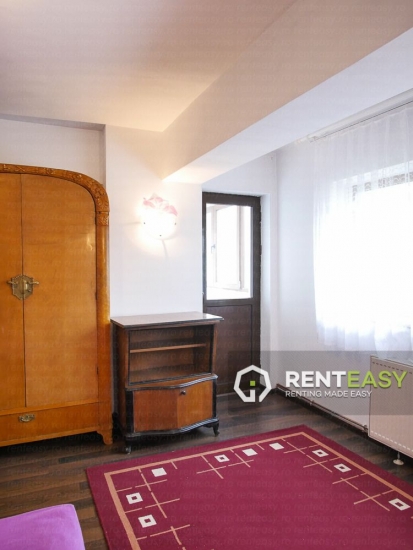 Apartament cu 3 Camere pentru Inchiriat in Copou - Time Out