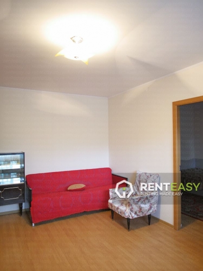 Apartament cu 3 Camere pentru Inchiriat in Podul Ros