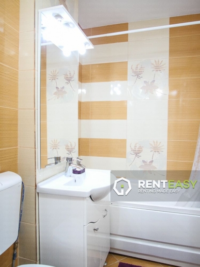 Apartament cu 2 Camere de Inchiriat in Centru langa Moldova Mall