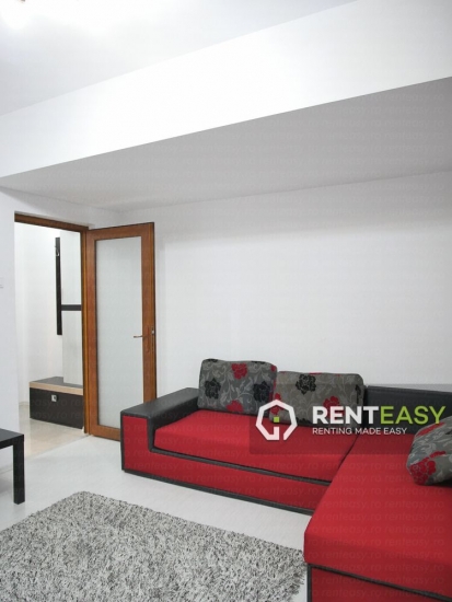 Apartament cu 2 Camere de Inchiriat in Centru langa Moldova Mall