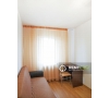 Apartament cu 3 Camere in Podul de Piatra de Inchiriat