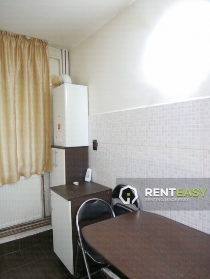 Apartament cu 3 Camere de Inchiriat in Podu Ros