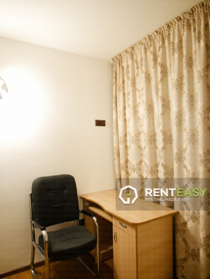 Apartament cu 3 Camere de Inchiriat in Podu Ros